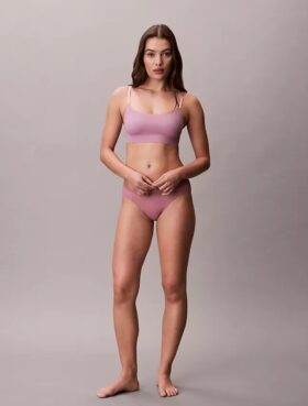 Sujetador de Bralette sin aros y con forro ligero Invisibles Sujetador de Bralette sin aros y con forro ligero Invisibles