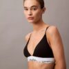 Sujetador de Bralette triangular ligeramente forrado de algodón Modal Icon
