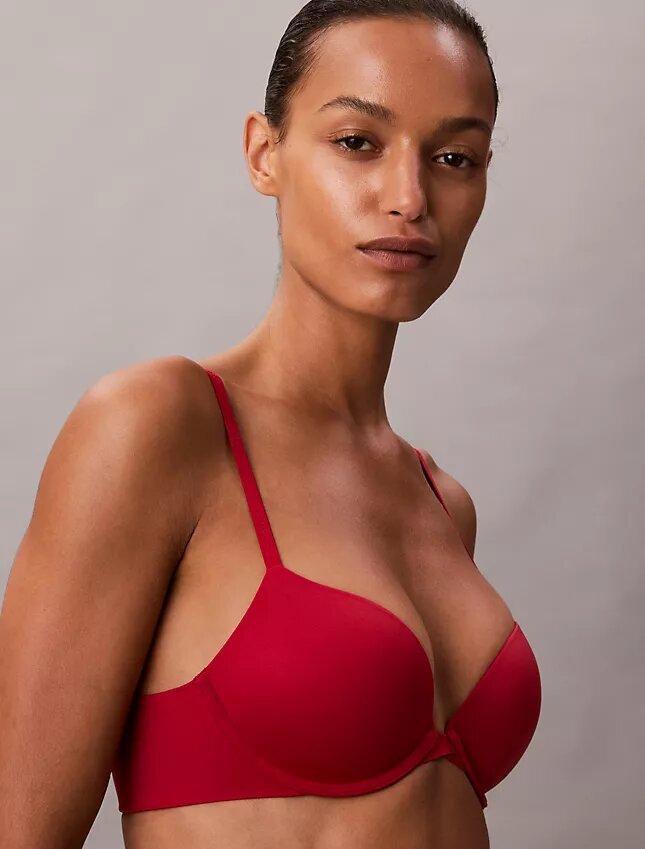 Sujetador Push-Up con escote pronunciado de ajuste Perfectly Fit Sujetador Push-Up con escote pronunciado de ajuste Perfectly Fit