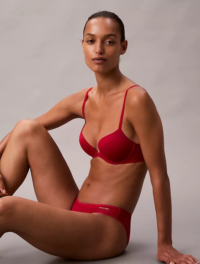 Sujetador Push-Up con escote pronunciado de ajuste Perfectly Fit Sujetador Push-Up con escote pronunciado de ajuste Perfectly Fit