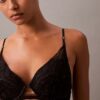 Sujetador Push-Up con escote pronunciado y encaje floral negro de CK Black Sujetador Push-Up con escote pronunciado y encaje floral negro de CK Black
