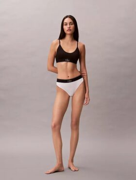 Tanga elástica de microfibra con monograma gráfico