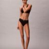Tanga elástica de microfibra con monograma gráfico Tanga elástica de microfibra con monograma gráfico