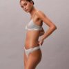 Thong con logotipo Icon