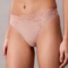 Thong de encaje Perfectly Fit Thong de encaje Perfectly Fit