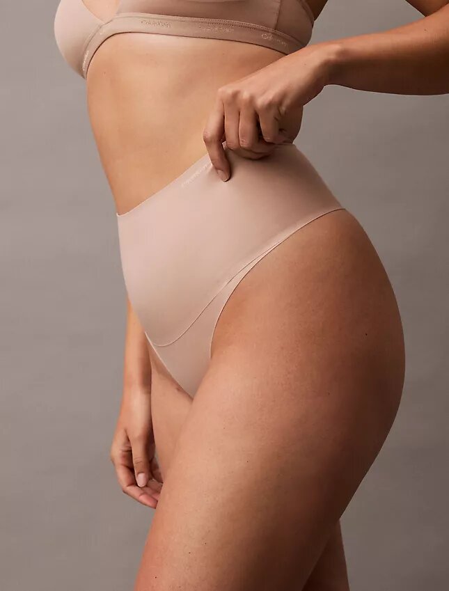 Thong moldeadora Second Skin Thong moldeadora Second Skin