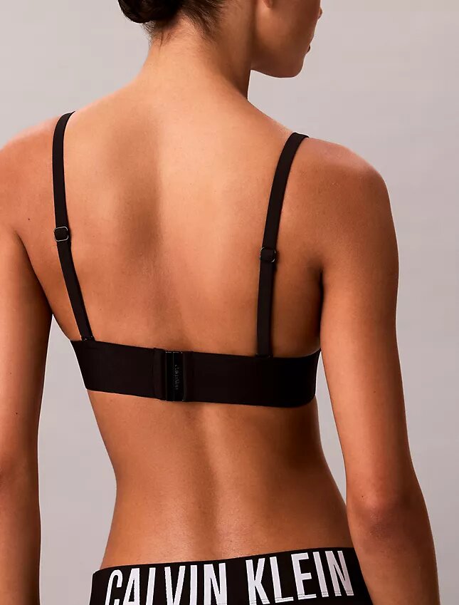 Top de bikini triangular Intense Power Swim Top de bikini triangular Intense Power Swim