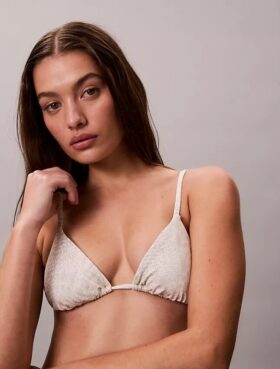Top de bikini triangular liso