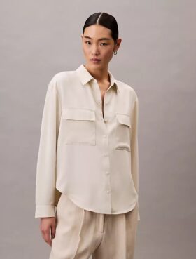 Utility Shirt holgada con botones Utility Shirt holgada con botones