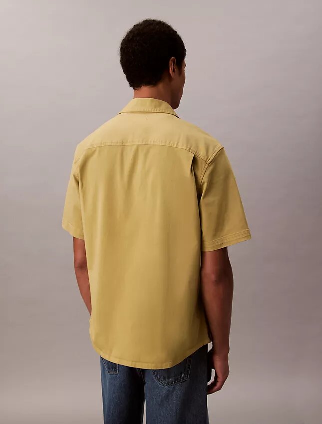 Utility Shirt holgado con botones Utility Shirt holgado con botones