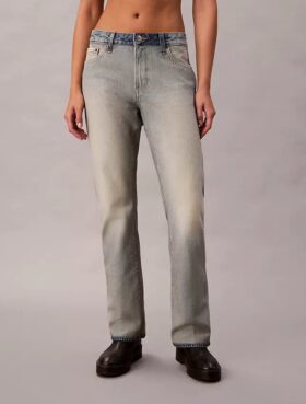 Vaqueros bootcut holgados con ribete