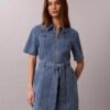 Vestido camisero vaquero con cinturón