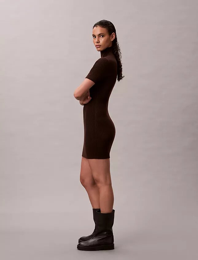 Vestido de punto acanalado de mezcla de lana merino y lurex Vestido de punto acanalado de mezcla de lana merino y lurex