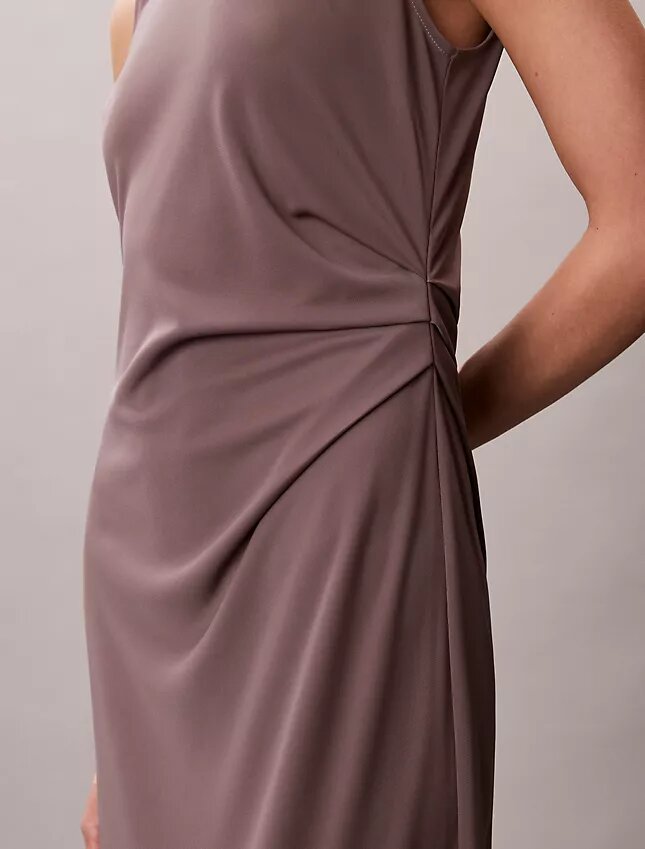 Vestido fruncido de jersey refinado Vestido fruncido de jersey refinado