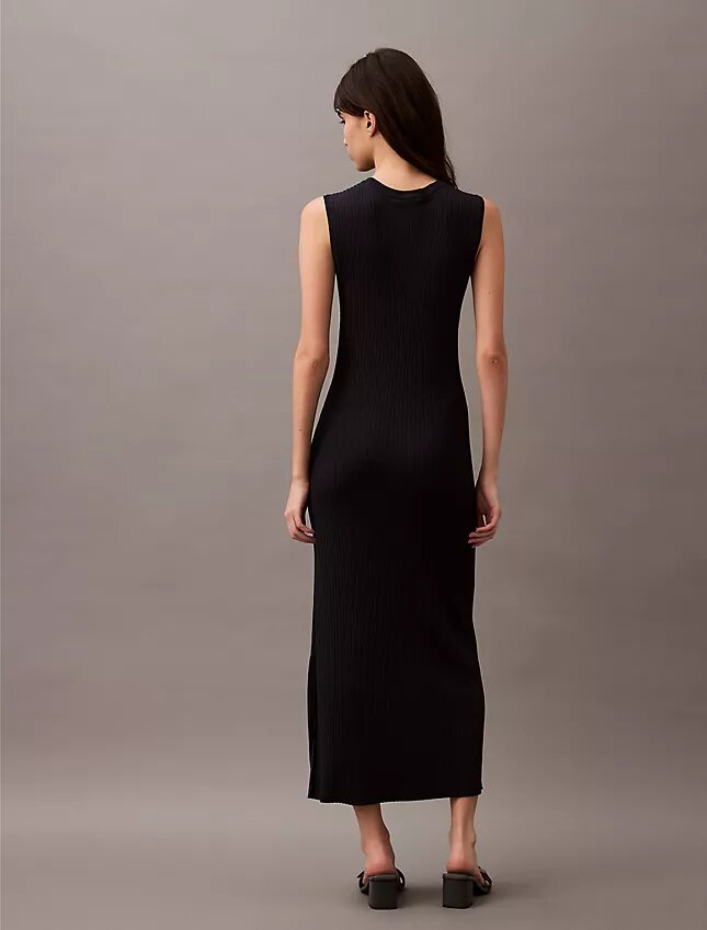 Vestido largo de viscosa acanalada Vestido largo de viscosa acanalada