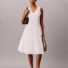 Vestido midi con bordado