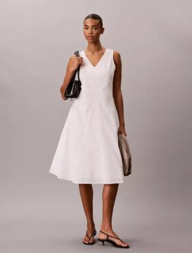 Vestido midi con bordado