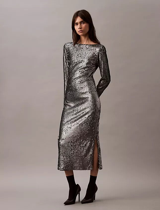 Vestido midi con lentejuelas Vestido midi con lentejuelas
