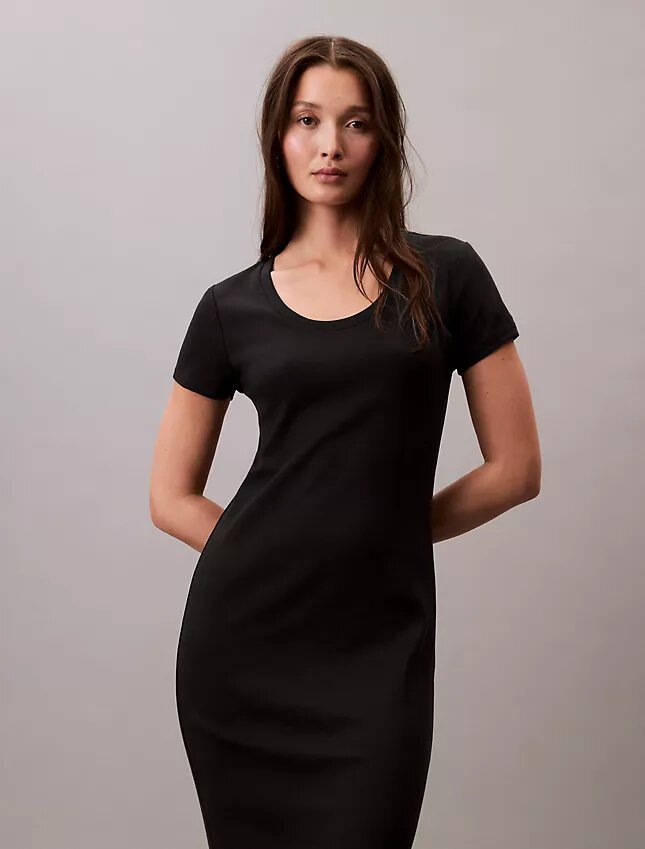 Vestido midi de algodón refinado Vestido midi de algodón refinado