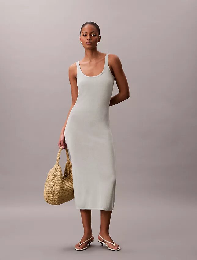 Vestido midi de mezcla de lino con cuello redondo Vestido midi de mezcla de lino con cuello redondo