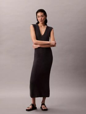 Vestido midi de punto sin mangas