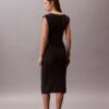 Vestido midi de punto sin mangas Vestido midi de punto sin mangas
