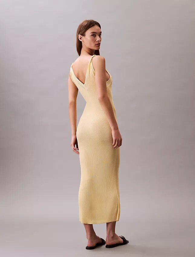 Vestido midi de viscosa acanalada Vestido midi de viscosa acanalada