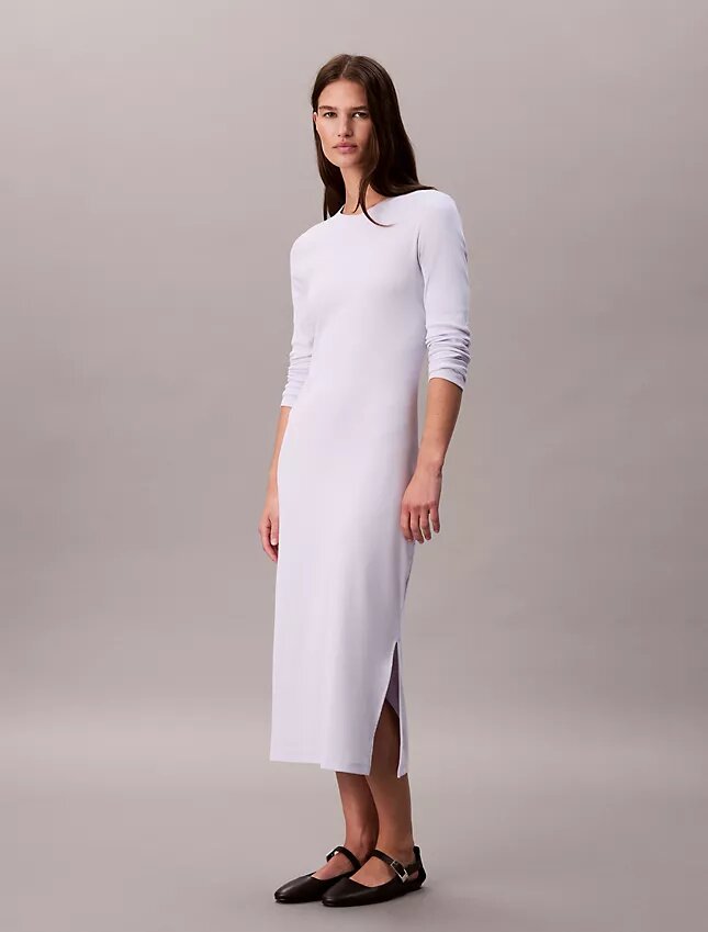 Vestido midi entallado Vestido midi entallado