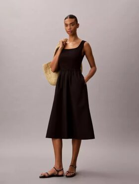 Vestido midi fruncido