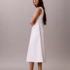 Vestido midi fruncido