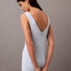 Vestido midi sin mangas de punto bouclé Vestido midi sin mangas de punto bouclé