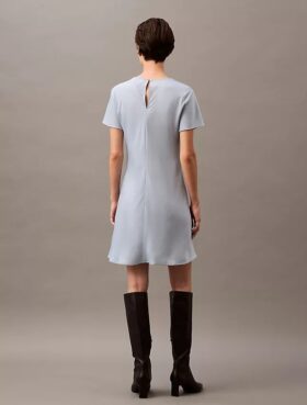 Vestido mini tipo camiseta