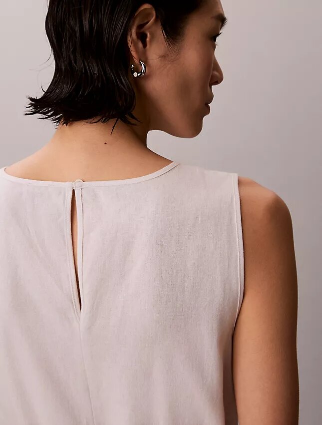 Vestido sin mangas con cuello en V y cinturón, de mezcla de lino Vestido sin mangas con cuello en V y cinturón, de mezcla de lino