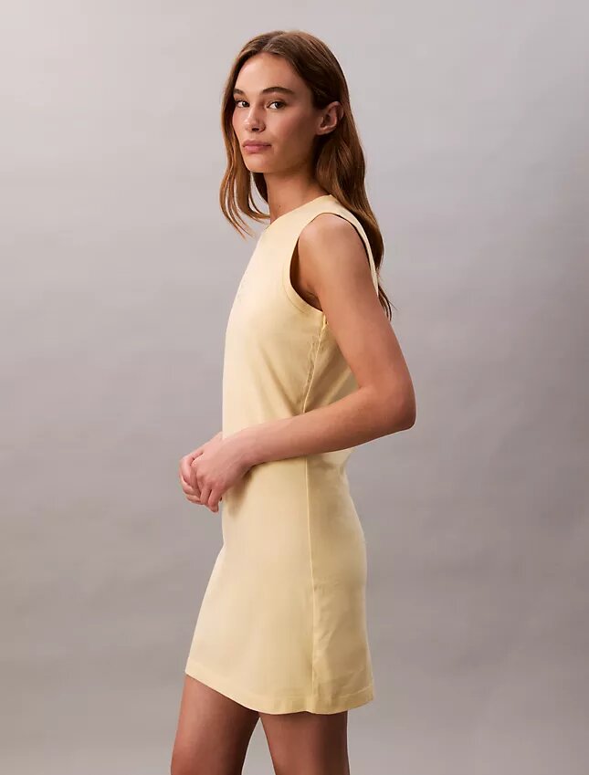 Vestido sin mangas con estampado de logotipo Vestido sin mangas con estampado de logotipo