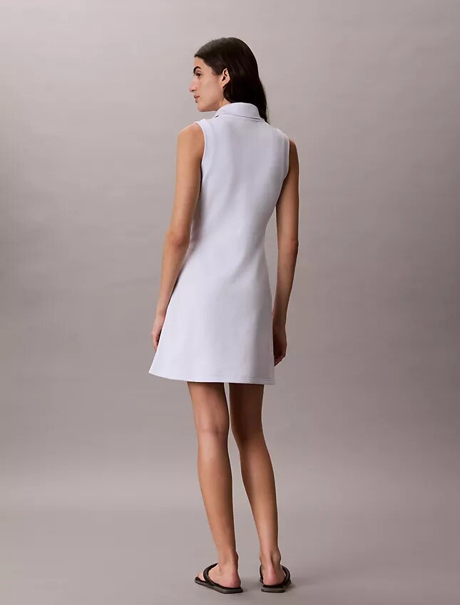 Vestido sin mangas de felpa francesa con cremallera de 1/4 Vestido sin mangas de felpa francesa con cremallera de 1/4