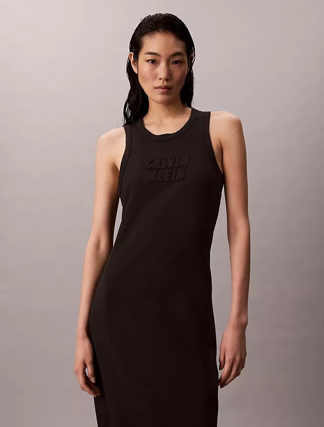 Vestido sin mangas midi con logotipo de Calvin Klein Vestido sin mangas midi con logotipo de Calvin Klein