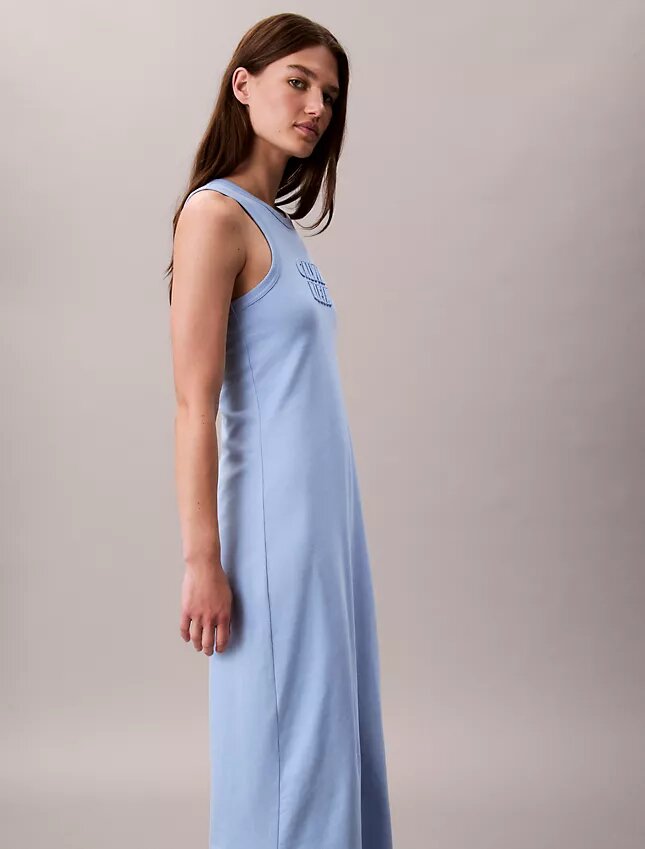 Vestido sin mangas midi con logotipo de Calvin Klein Vestido sin mangas midi con logotipo de Calvin Klein