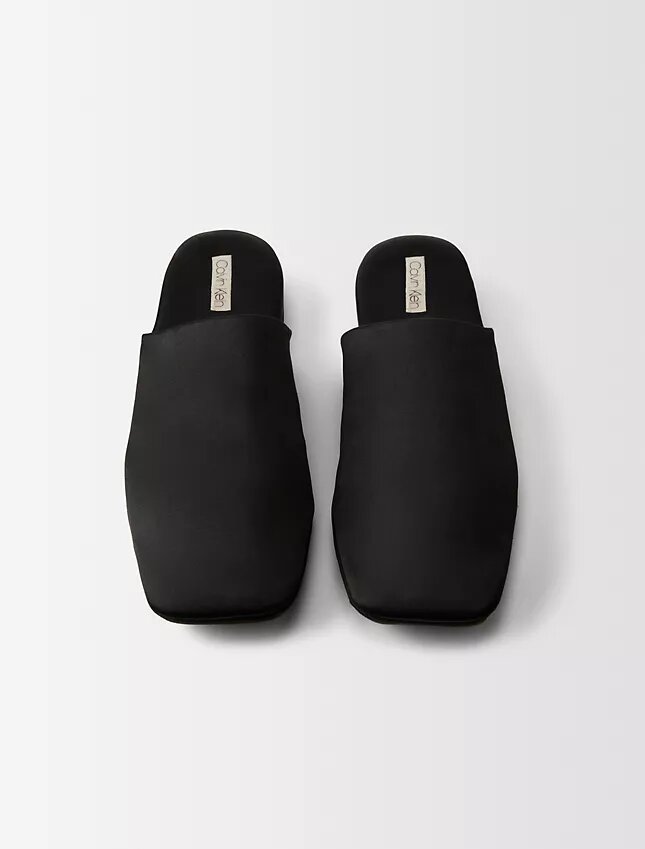 Zapatillas de satén de seda Hugh Zapatillas de satén de seda Hugh