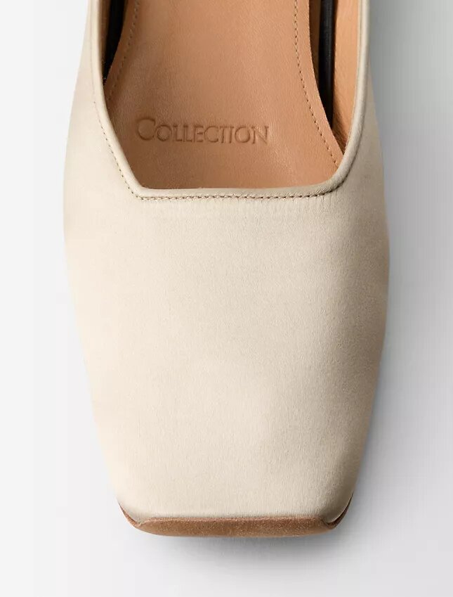 Zapatos planos de satén de seda Lana Zapatos planos de satén de seda Lana