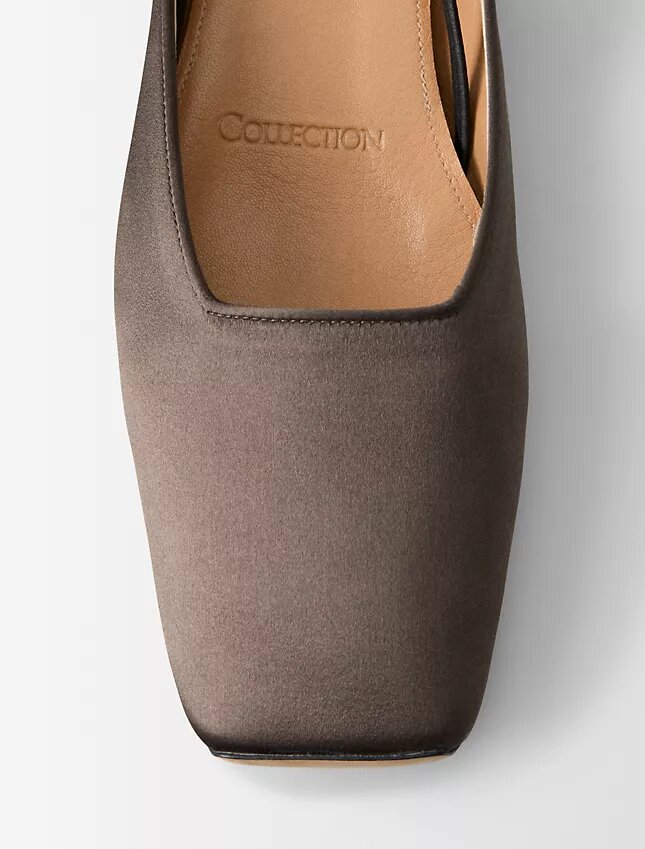 Zapatos planos de satén de seda Lana Zapatos planos de satén de seda Lana